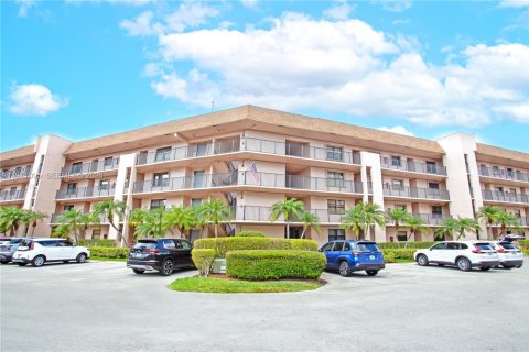 Condominio en venta en Sunrise, Florida, 2 dormitorios, 115.66 m2 № 2300787 - foto 10