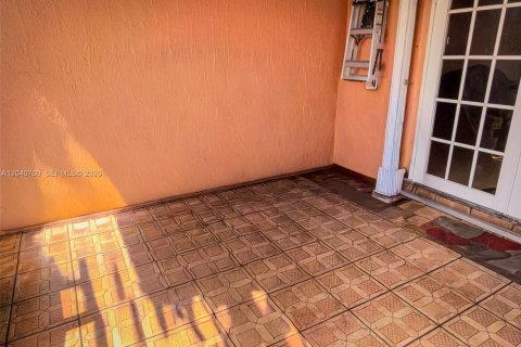 Villa ou maison à vendre à Miami Gardens, Floride: 4 chambres, 136.01 m2 № 2088113 - photo 13
