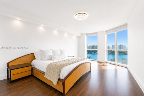 Copropriété à vendre à Aventura, Floride: 2 chambres, 135.64 m2 № 2272676 - photo 7