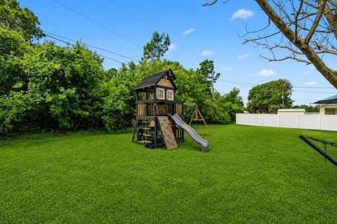 Villa ou maison à vendre à Port St. Lucie, Floride: 3 chambres, 189.06 m2 № 2260784 - photo 27