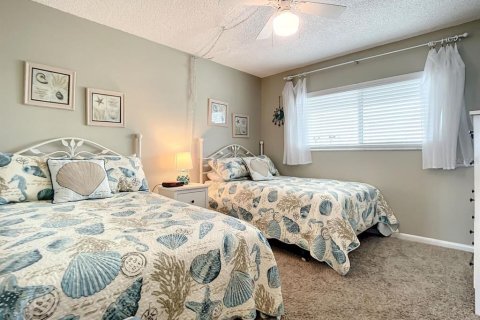 Condominio en alquiler en New Smyrna Beach, Florida, 2 dormitorios, 97.08 m2 № 1564643 - foto 9