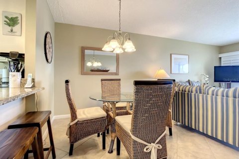 Condominio en alquiler en New Smyrna Beach, Florida, 2 dormitorios, 97.08 m2 № 1564643 - foto 6