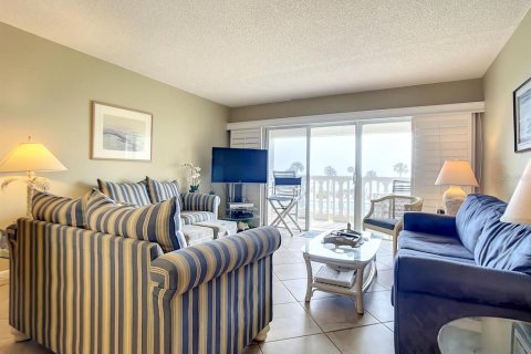 Condominio en alquiler en New Smyrna Beach, Florida, 2 dormitorios, 97.08 m2 № 1564643 - foto 3