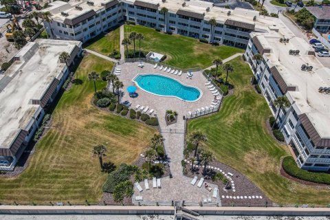 Condominio en alquiler en New Smyrna Beach, Florida, 2 dormitorios, 97.08 m2 № 1564643 - foto 16
