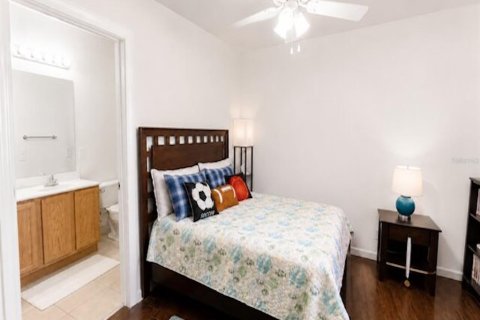 Touwnhouse à louer à Vero Beach, Floride: 3 chambres, 157.93 m2 № 2093602 - photo 10
