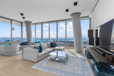 Copropriété à vendre à Miami, Floride: 5 chambres, 335.1 m2 № 1934697 - photo 13