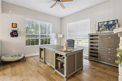 House in Clermont, Florida 4 bedrooms, 321.35 sq.m. № 2122227 - photo 4