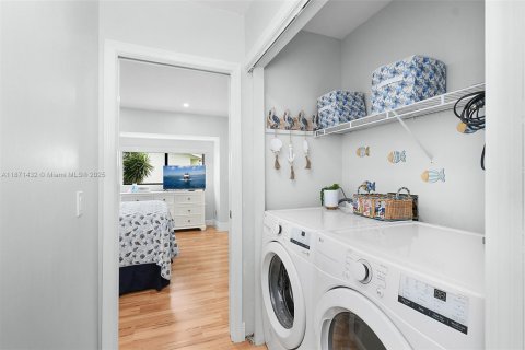 Adosado en alquiler en Jensen Beach, Florida, 2 dormitorios, 117.99 m2 № 2059787 - foto 28