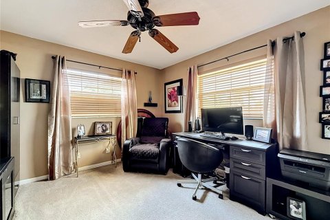 House in Seminole, Florida 3 bedrooms, 184.88 sq.m. № 2105324 - photo 29