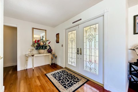 House in Seminole, Florida 3 bedrooms, 184.88 sq.m. № 2105324 - photo 9