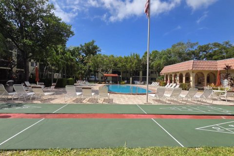 Condo in Pompano Beach, Florida, 2 bedrooms  № 2190971 - photo 17
