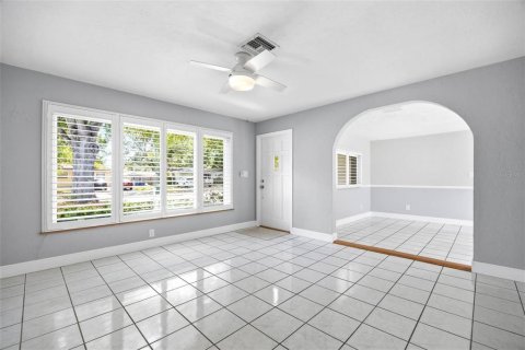 Villa ou maison à vendre à Saint Petersburg, Floride: 2 chambres, 86.31 m2 № 2148044 - photo 9