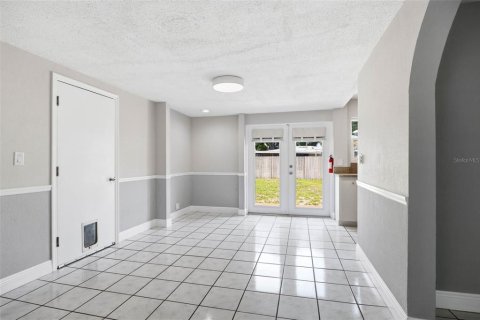 Villa ou maison à vendre à Saint Petersburg, Floride: 2 chambres, 86.31 m2 № 2148044 - photo 11