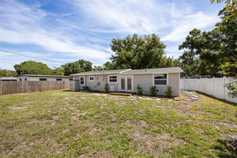 Villa ou maison à vendre à Saint Petersburg, Floride: 2 chambres, 86.31 m2 № 2148044 - photo 5