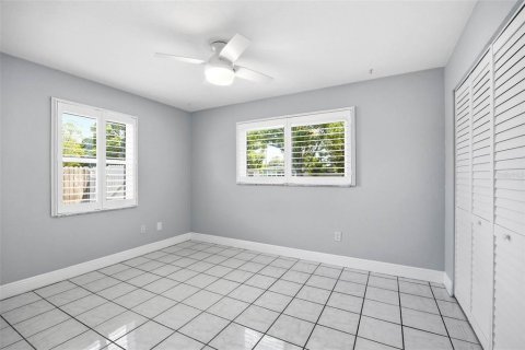 Villa ou maison à vendre à Saint Petersburg, Floride: 2 chambres, 86.31 m2 № 2148044 - photo 19