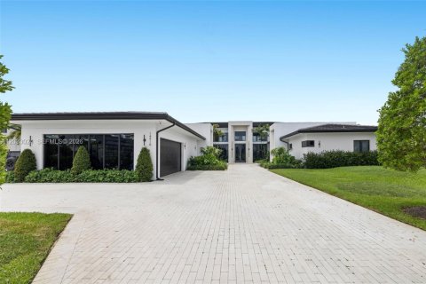 Casa en Davie, Florida 6 dormitorios, 605.44 m2 № 2077963