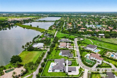 Casa en venta en Davie, Florida, 6 dormitorios, 605.44 m2 № 2077963 - foto 4