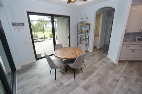 Casa en venta en Punta Gorda, Florida, 4 dormitorios, 243.03 m2 № 1900233 - foto 16