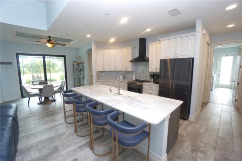 Casa en venta en Punta Gorda, Florida, 4 dormitorios, 243.03 m2 № 1900233 - foto 10