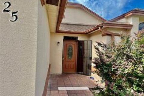 Снять в аренду виллу или дом в Орландо, Флорида 7 комнат, 107.3м2, № 1789324 - фото 2