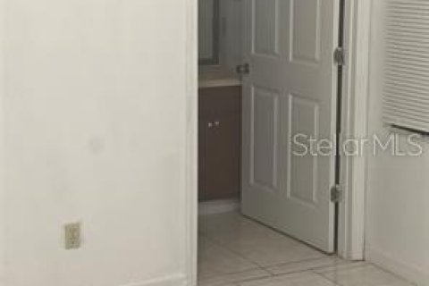 Снять в аренду виллу или дом в Орландо, Флорида 7 комнат, 107.3м2, № 1789324 - фото 6