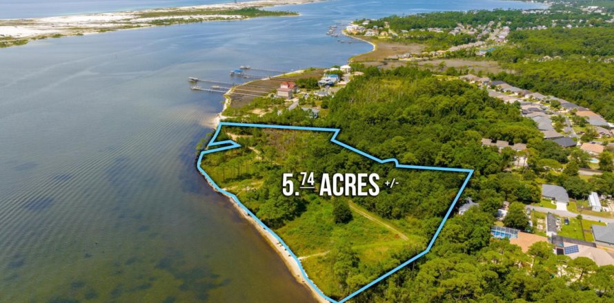 Land in Mary Esther, Florida № 561258