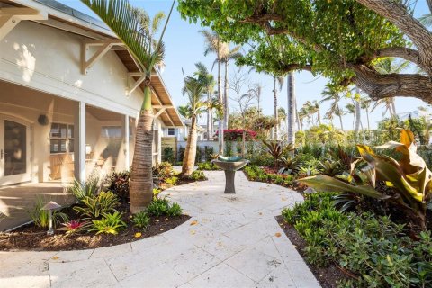 Villa ou maison à vendre à Boca Grande, Floride: 3 chambres, 190.36 m2 № 2408839 - photo 4