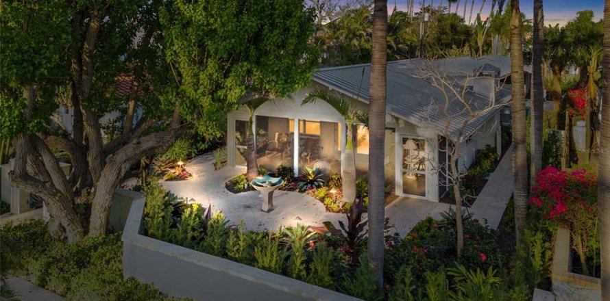 Villa ou maison à Boca Grande, Floride 3 chambres, 190.36 m2 № 2408839