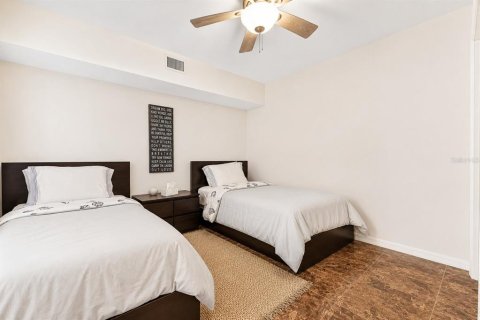 Condominio en venta en Indian Shores, Florida, 2 dormitorios, 109.62 m2 № 2220008 - foto 13
