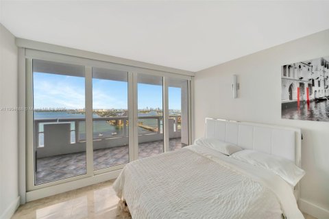 Снять в аренду кондоминиум в Майами, Флорида 2 спальни, 129.88м2, № 1963474 - фото 27