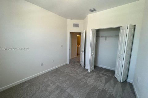 Adosado en alquiler en Miami, Florida, 3 dormitorios, 134.06 m2 № 2024108 - foto 15