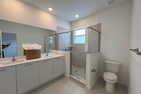 Adosado en alquiler en Miami, Florida, 3 dormitorios, 134.06 m2 № 2024108 - foto 25