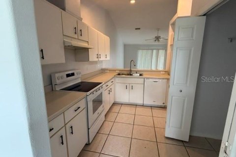 Appartement à louer à Palm Coast, Floride: 2 chambres, 104.98 m2 № 2410479 - photo 10