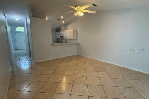 Appartement à louer à Palm Coast, Floride: 2 chambres, 104.98 m2 № 2410479 - photo 11