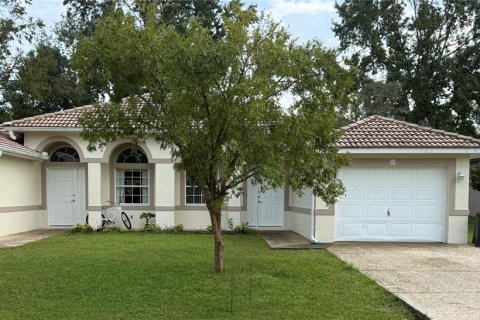 Appartement à louer à Palm Coast, Floride: 2 chambres, 104.98 m2 № 2410479 - photo 2