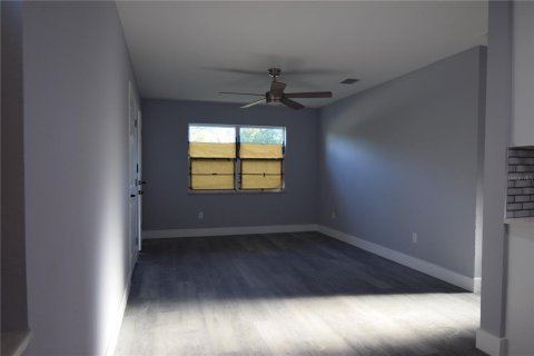 Casa en alquiler en Deltona, Florida, 2 dormitorios, 68 m2 № 1917123 - foto 8
