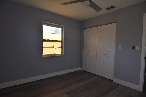 Casa en alquiler en Deltona, Florida, 2 dormitorios, 68 m2 № 1917123 - foto 4