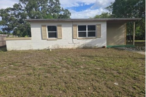 Casa en alquiler en Deltona, Florida, 2 dormitorios, 68 m2 № 1917123 - foto 1