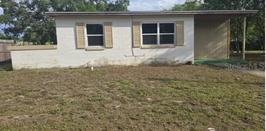 Casa en Deltona, Florida 2 dormitorios, 68 m2 № 1917123