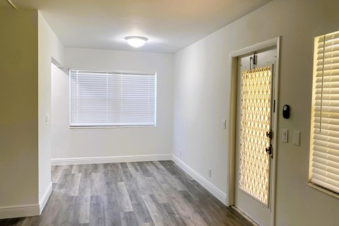 Copropriété à louer à Boca Raton, Floride: 2 chambres, 78.04 m2 № 2176399 - photo 5