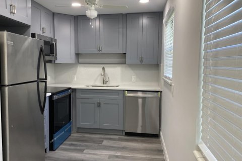 Copropriété à louer à Boca Raton, Floride: 2 chambres, 78.04 m2 № 2176399 - photo 2