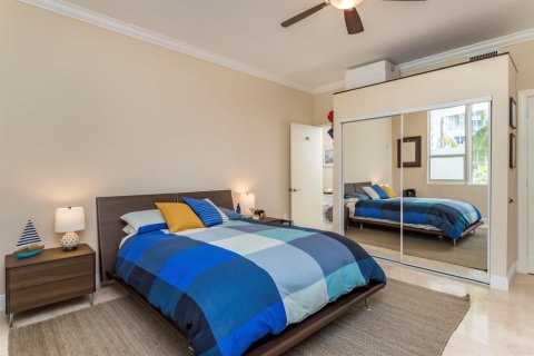 Condo in Deerfield Beach, Florida, 3 bedrooms  № 2175827 - photo 19