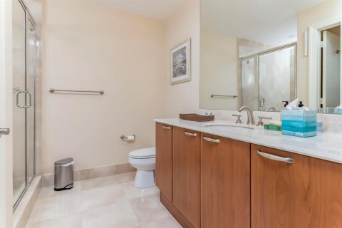 Condo in Deerfield Beach, Florida, 3 bedrooms  № 2175827 - photo 21