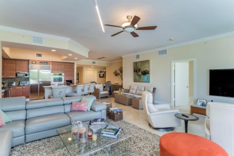 Condo in Deerfield Beach, Florida, 3 bedrooms  № 2175827 - photo 15