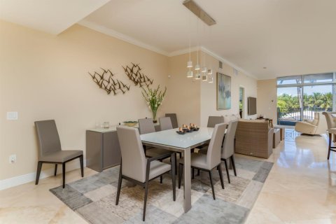 Condo in Deerfield Beach, Florida, 3 bedrooms  № 2175827 - photo 4