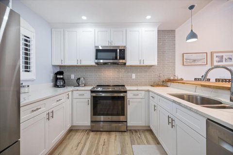 Condo in Venice, Florida, 1 bedroom  № 1670049 - photo 6