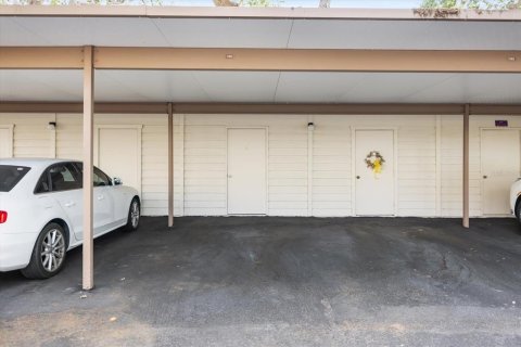 Condo in Venice, Florida, 1 bedroom  № 1670049 - photo 24