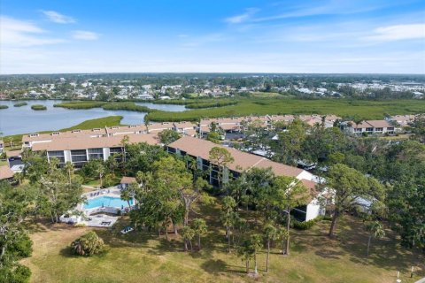Condo in Venice, Florida, 1 bedroom  № 1670049 - photo 25