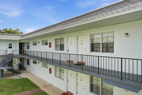 Copropriété à louer à Davie, Floride: 2 chambres, 68.1 m2 № 2352101 - photo 16