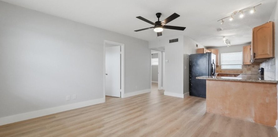 Condo à Davie, Floride, 2 chambres  № 2352101